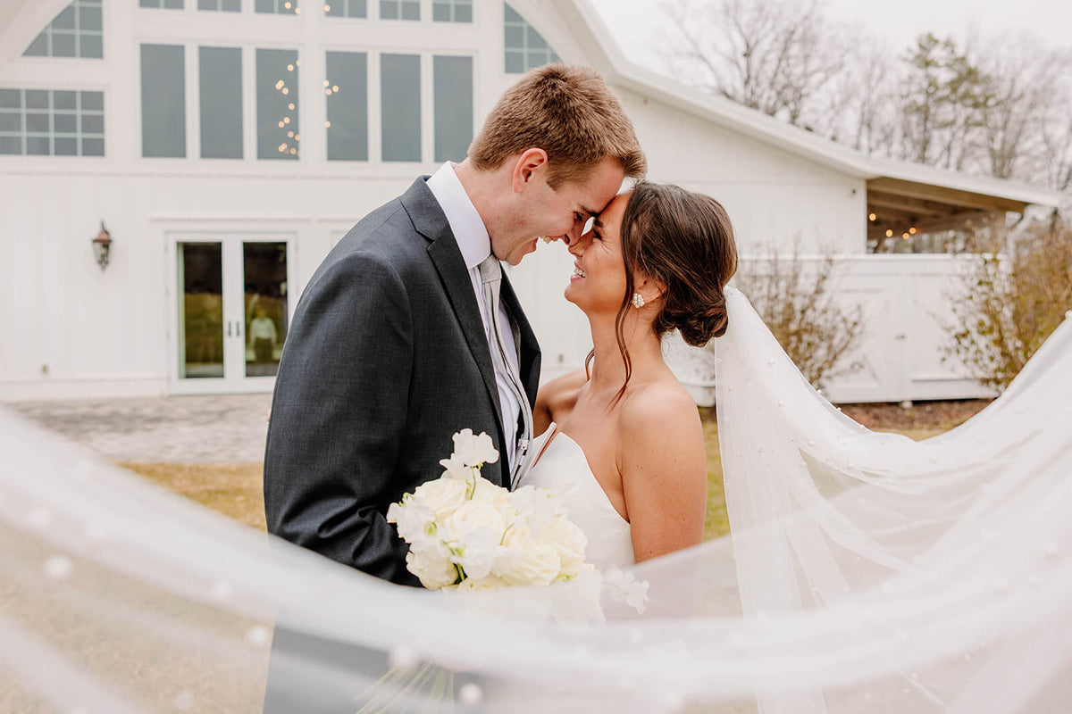 Wedding Day - Artisan