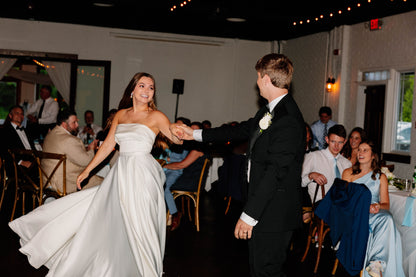 Wedding Day - Artisan