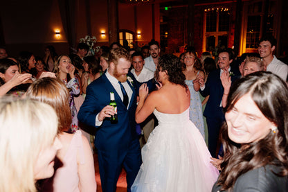 Wedding Day - Artisan